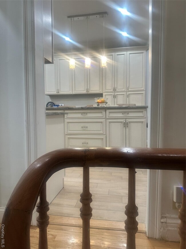 Building Photo - 125 Vanderbilt Ave