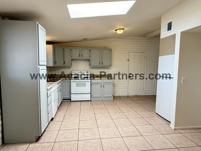 Building Photo - Corner Lot Three Bedroom Home