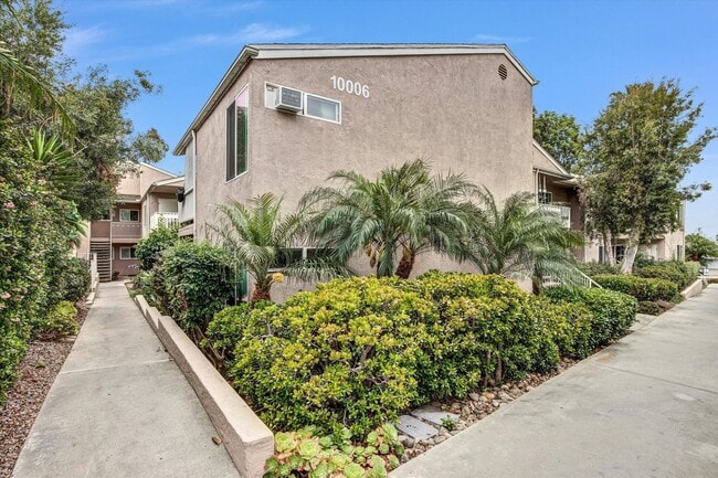 Building Photo - Cozy 1 Bed, 1 Bath Condo in Mira Mesa w/ Off-Street Parking!