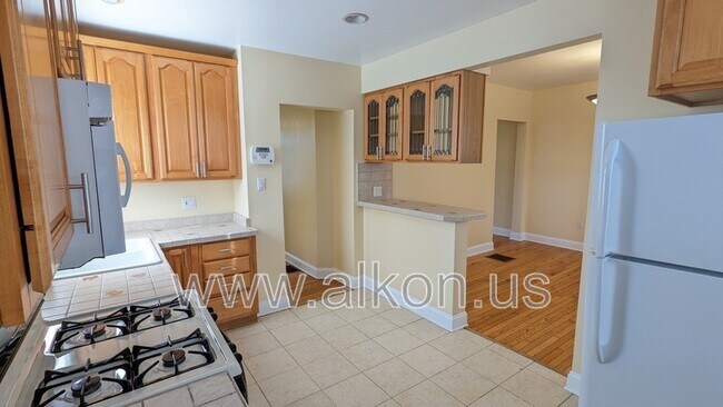 Building Photo - 1401 Nobles Ln