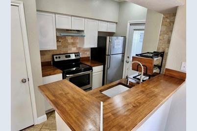 Building Photo - Apartment for Rent