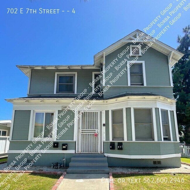 Primary Photo - 702 E 7th St