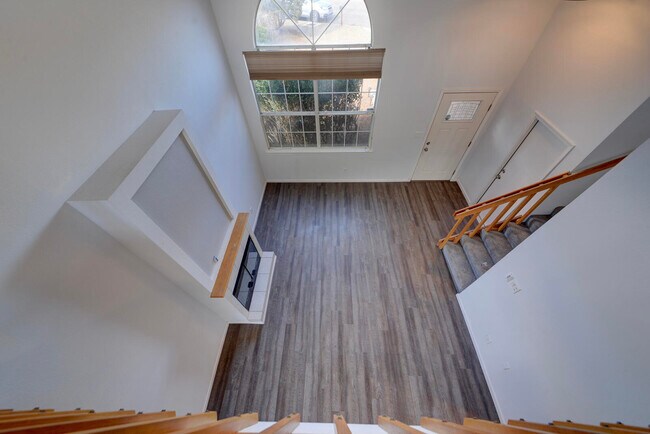 Building Photo - 6238 St Josephs Ct NW