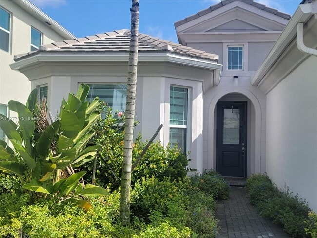 Building Photo - 5426 Pecan Dr