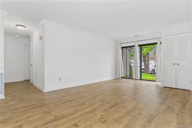 Building Photo - 21 Scenic Vw