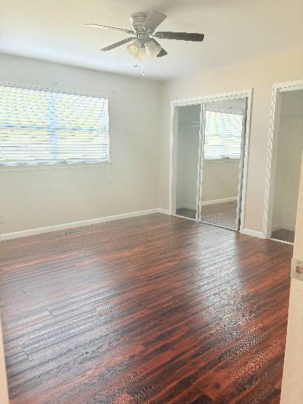 Building Photo - Beautiful Family Home in Nice Area!