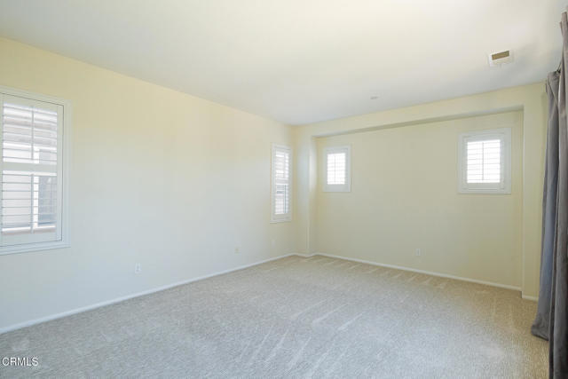 Building Photo - 326 Lakeview Ct