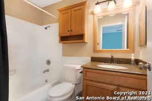 Building Photo - 4802 Canary Cir