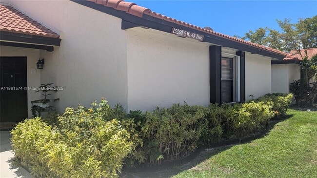 Building Photo - 15260 SW 45th Terrace