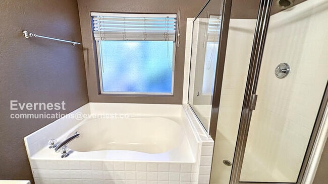 Building Photo - 6848 Baby Jade Ct