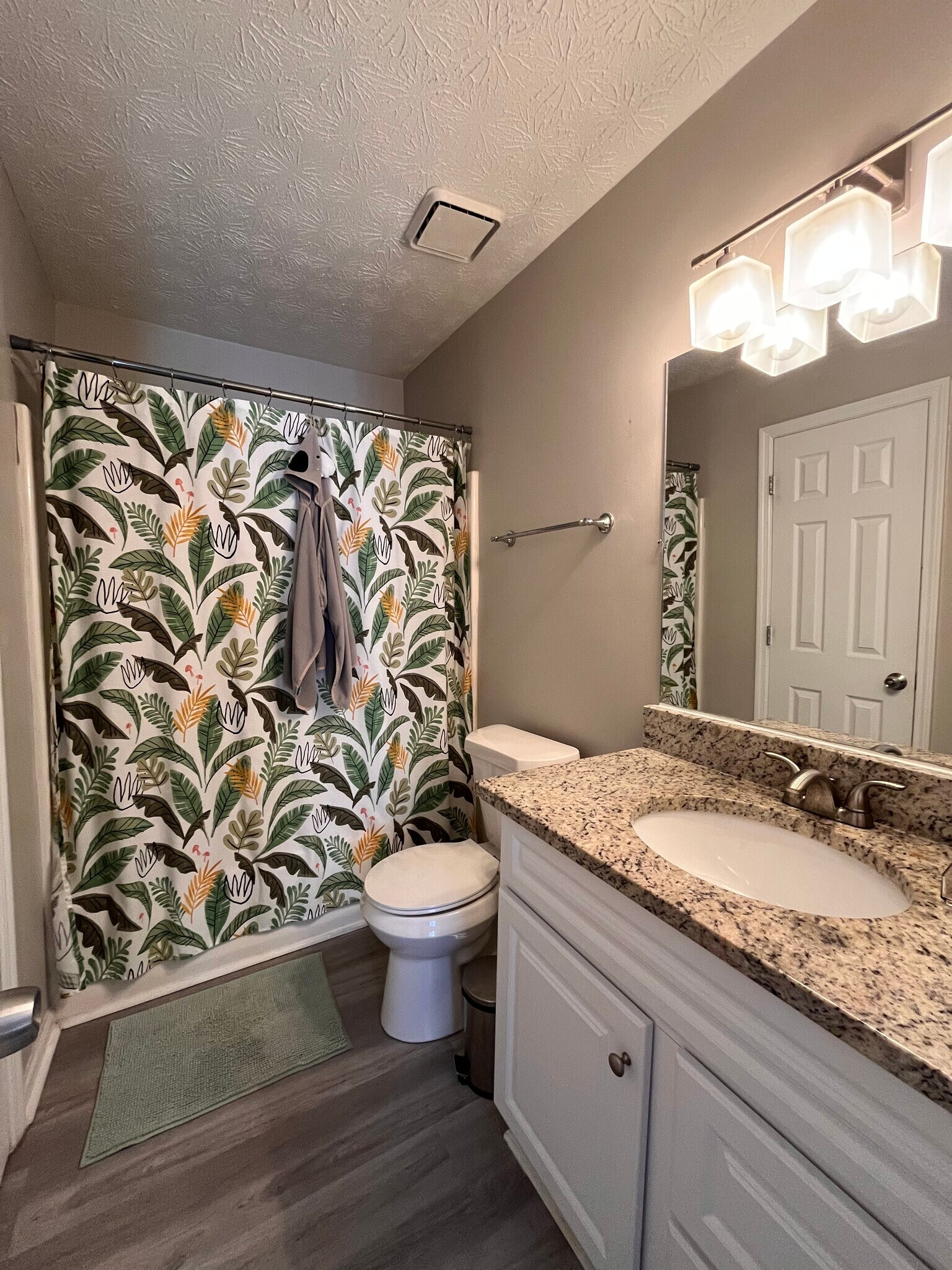 Building Photo - 681 Senoia Rd