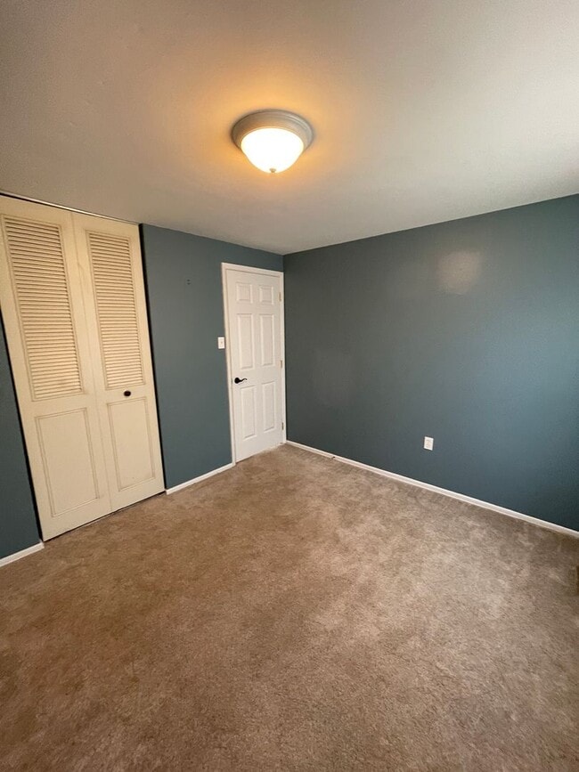 Building Photo - 120 Scottsdale Dr