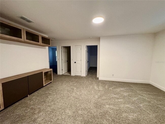 Building Photo - 7902 Syracuse Dr