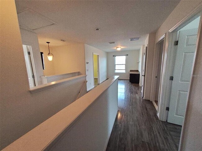 Building Photo - 355 Granada Blvd