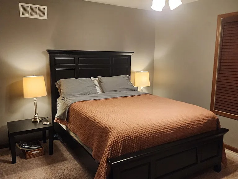 Building Photo - S80W16985 Boehm Ct