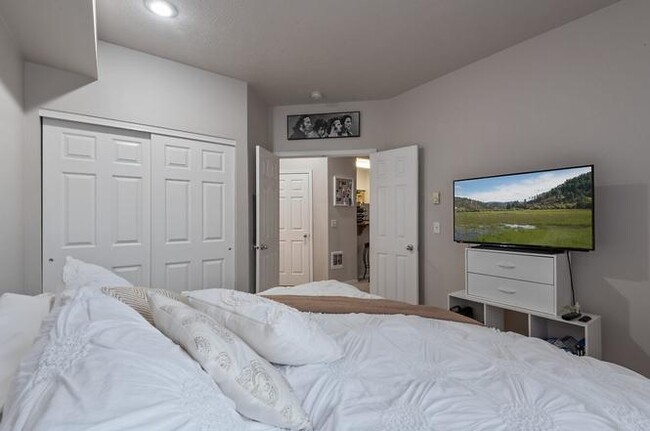 Bedroom #1 - 22855 E Country Vista Dr #292