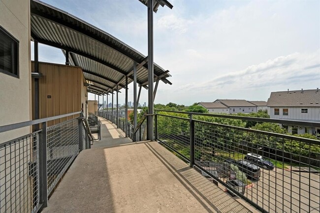 Building Photo - 2525 S Lamar Blvd