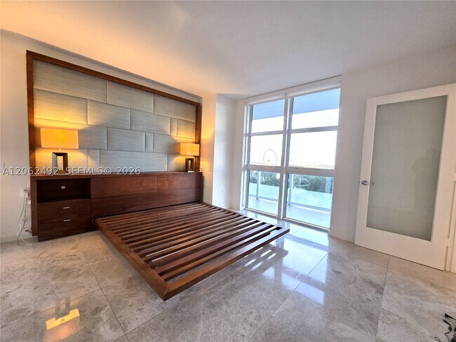 Building Photo - 50 Biscayne Blvd