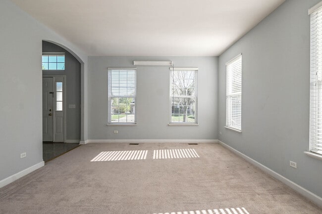 Building Photo - 5495 Chapel Hill