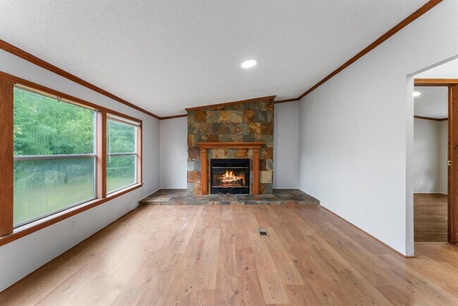 Building Photo - 21629 County Rd 3749