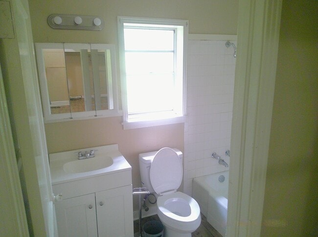 Building Photo - ****JUST REDUCED*****
