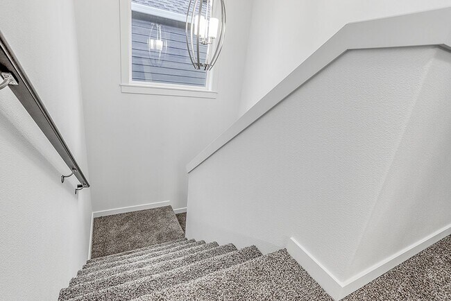 Building Photo - Modern Living in the Heart of Ridgefield: Quartz Finishes & Open-Concept Charm