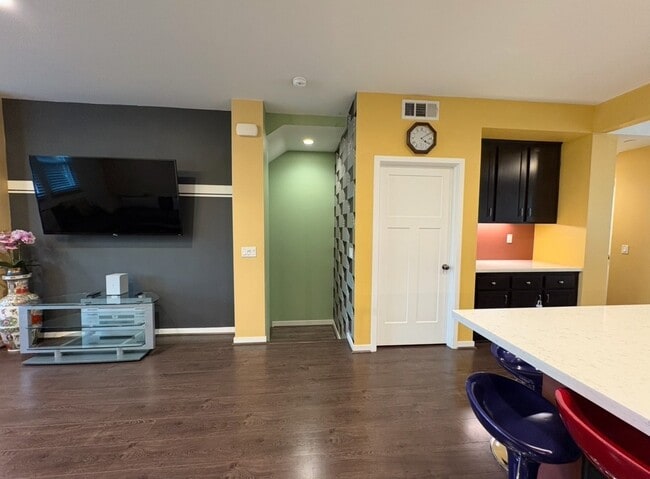 Building Photo - 13218 Shaw Ln