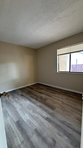 Building Photo - 8011 Southgate Blvd