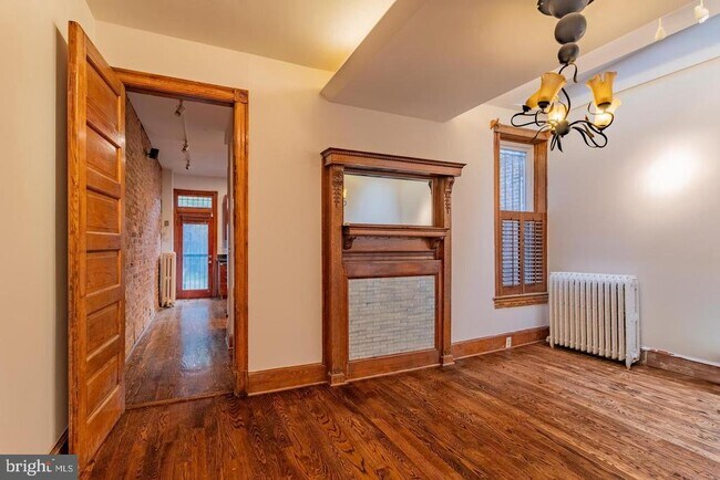 Building Photo - 1459 Chapin St NW