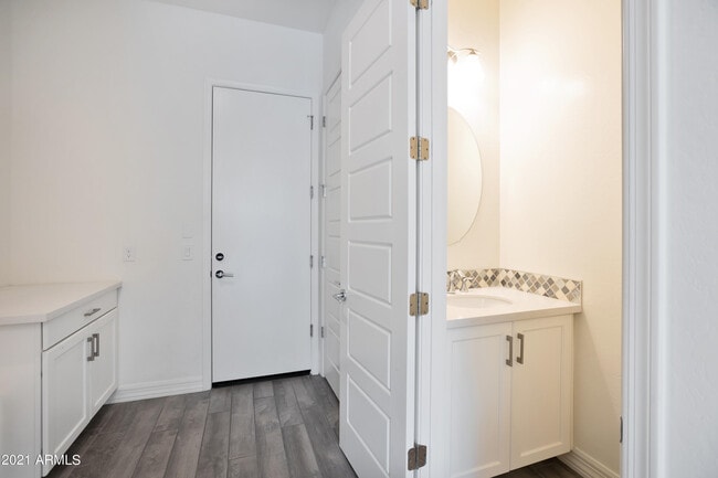 Building Photo - 7358 E Casitas Del Rio Dr