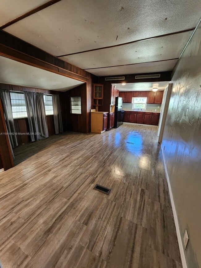 Building Photo - 4248 Hibiscus Cir