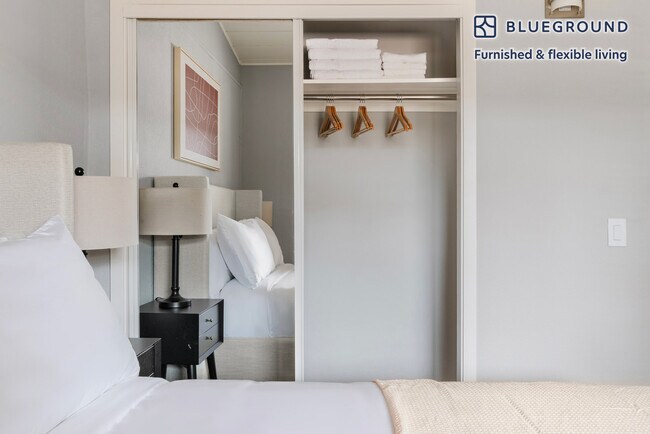 Building Photo - 727 Layne Ct