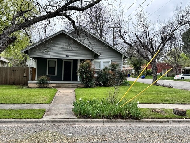 Primary Photo - 1601 Durham Ave