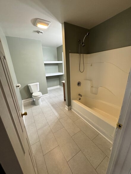 Bathroom - 510 Ellicott St