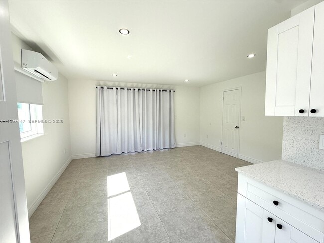 Building Photo - 10040 SW 198th St