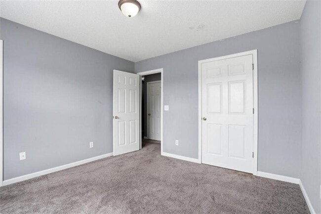 Building Photo - 5497 Festival Ave