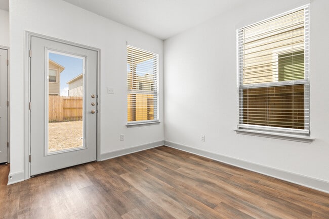 Building Photo - 7609 Briarwood Pass