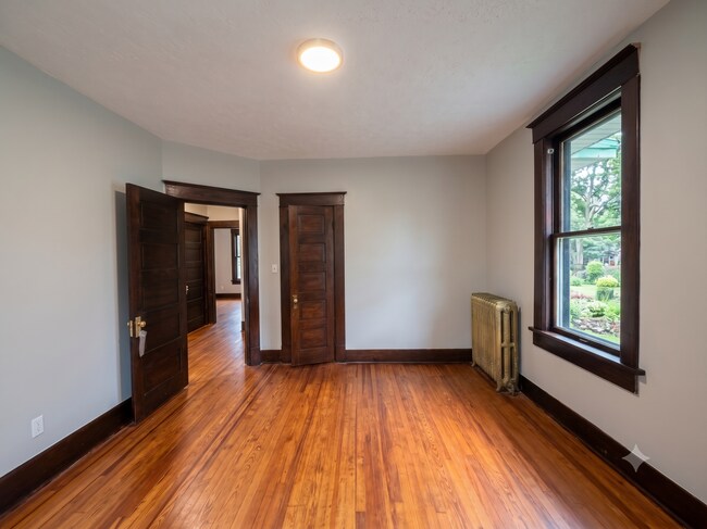 Building Photo - 1258 Agnes Pl