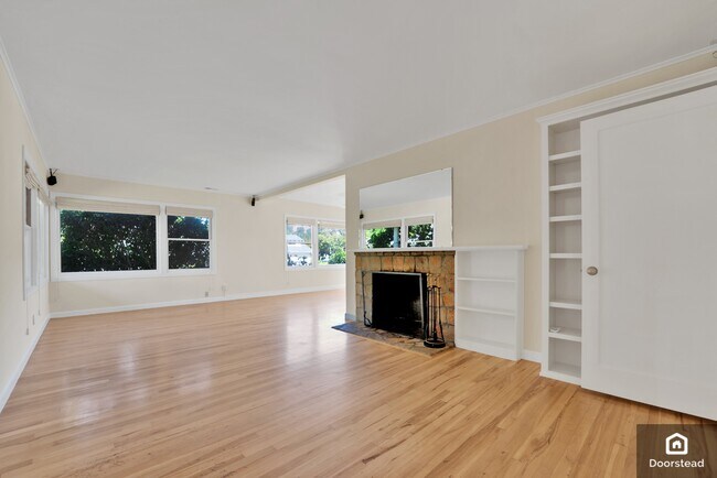 Building Photo - 48 Butterfield Rd