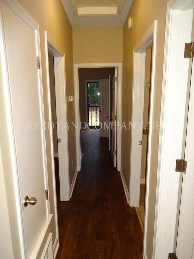 Building Photo - 6714 Whitten Pine Dr