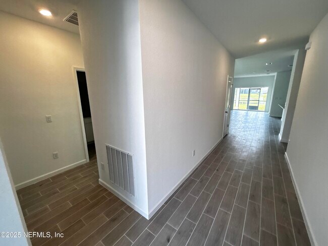 Building Photo - 1671 Lachlan Cir