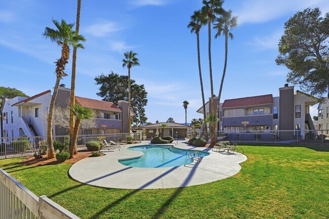 Building Photo - Status: Accepting Applications