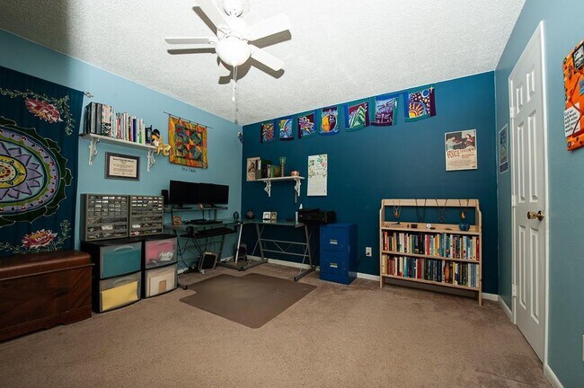 Building Photo - 7303 Grand Canyon Dr