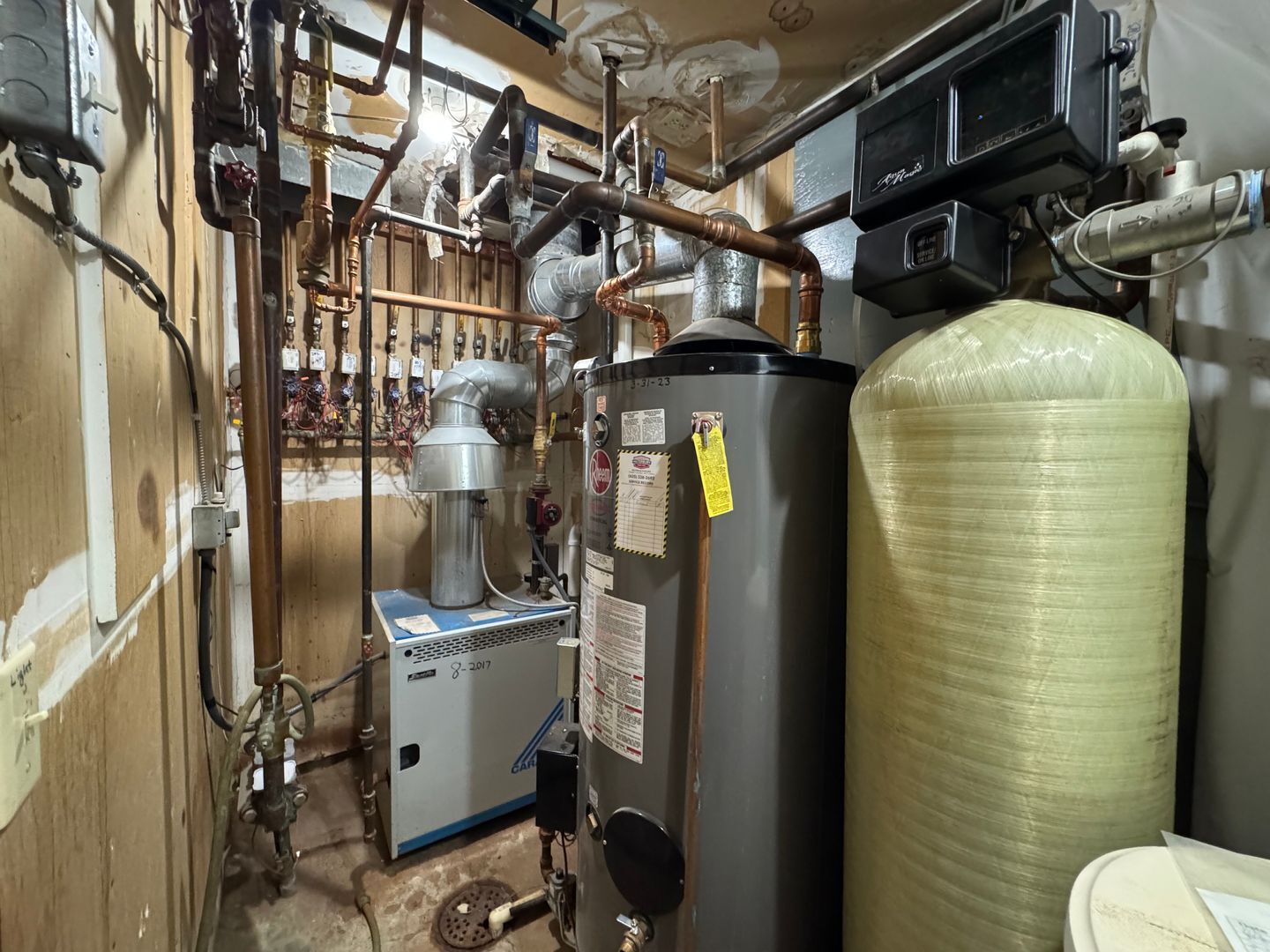 Building Photo - 3712 S Terry Ave