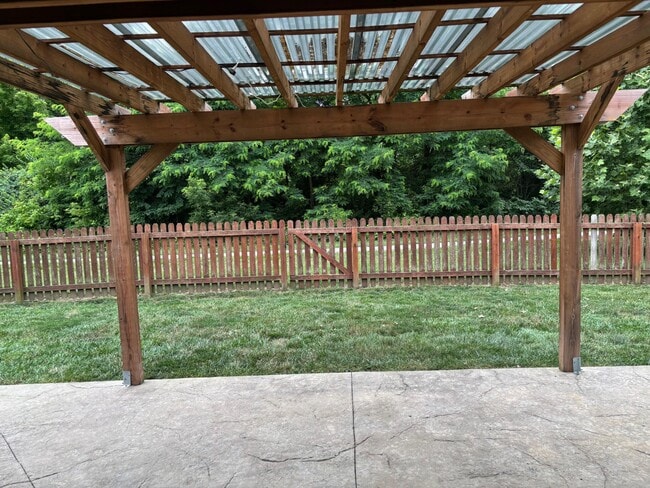 Building Photo - 5806 Freeport Way