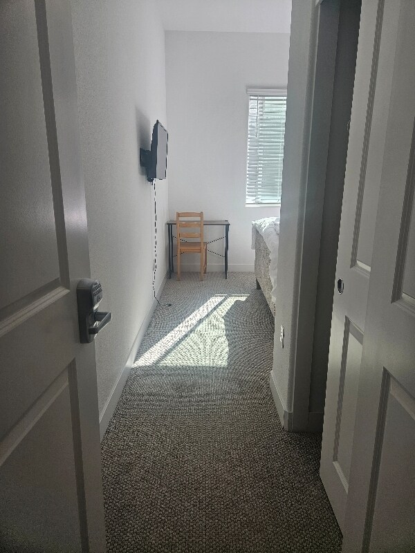 Building Photo - 614 Somi Ct