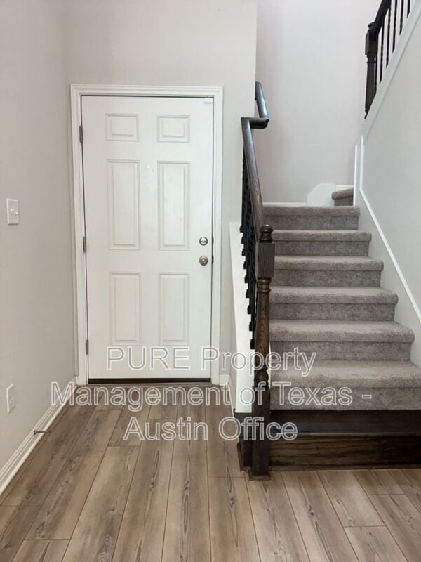Building Photo - 3200 College Park Dr