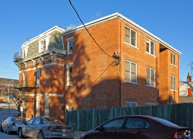 Building Photo - Jefferson House