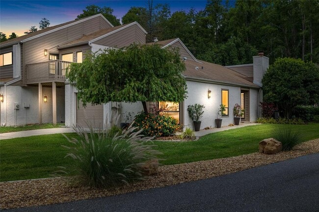 Building Photo - 11520 Galleria Dr