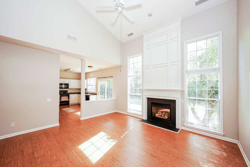 Building Photo - 8909 Lyleton Ln